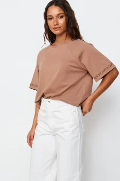 Apero Logo Sleeve Box Cut Tee - Mocha