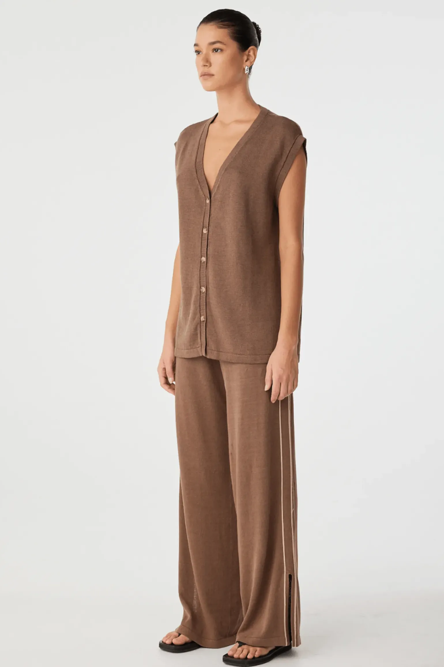 ARCAA Ada Vest - Cacao