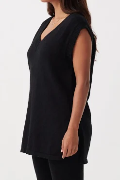 ARCAA Emma Vest - Black