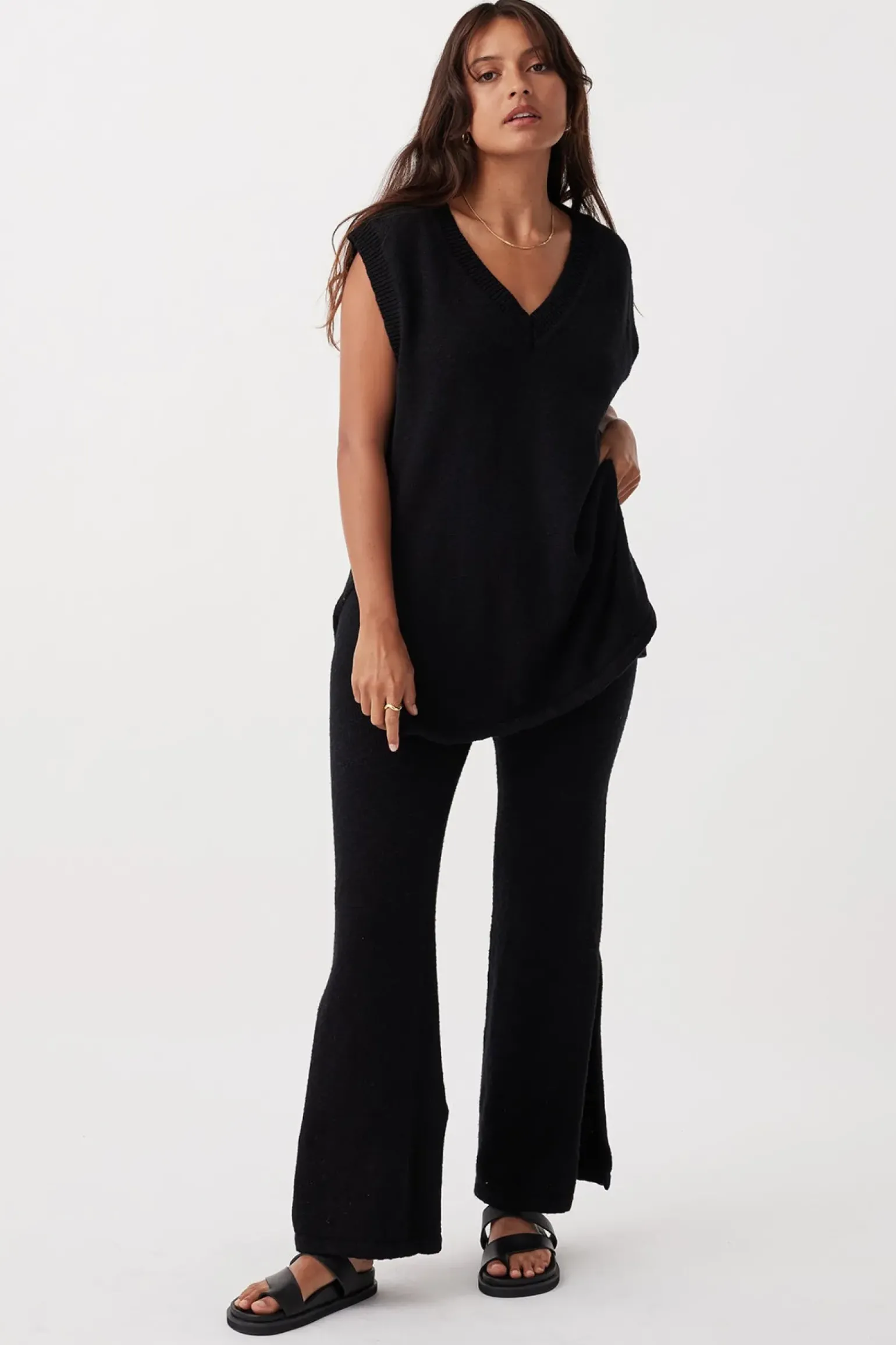 ARCAA Emma Vest - Black