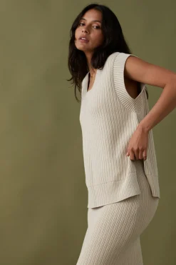 ARCAA Vera Knit Vest - Sand