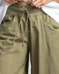 Boom Shankar Guru Pant - Olive