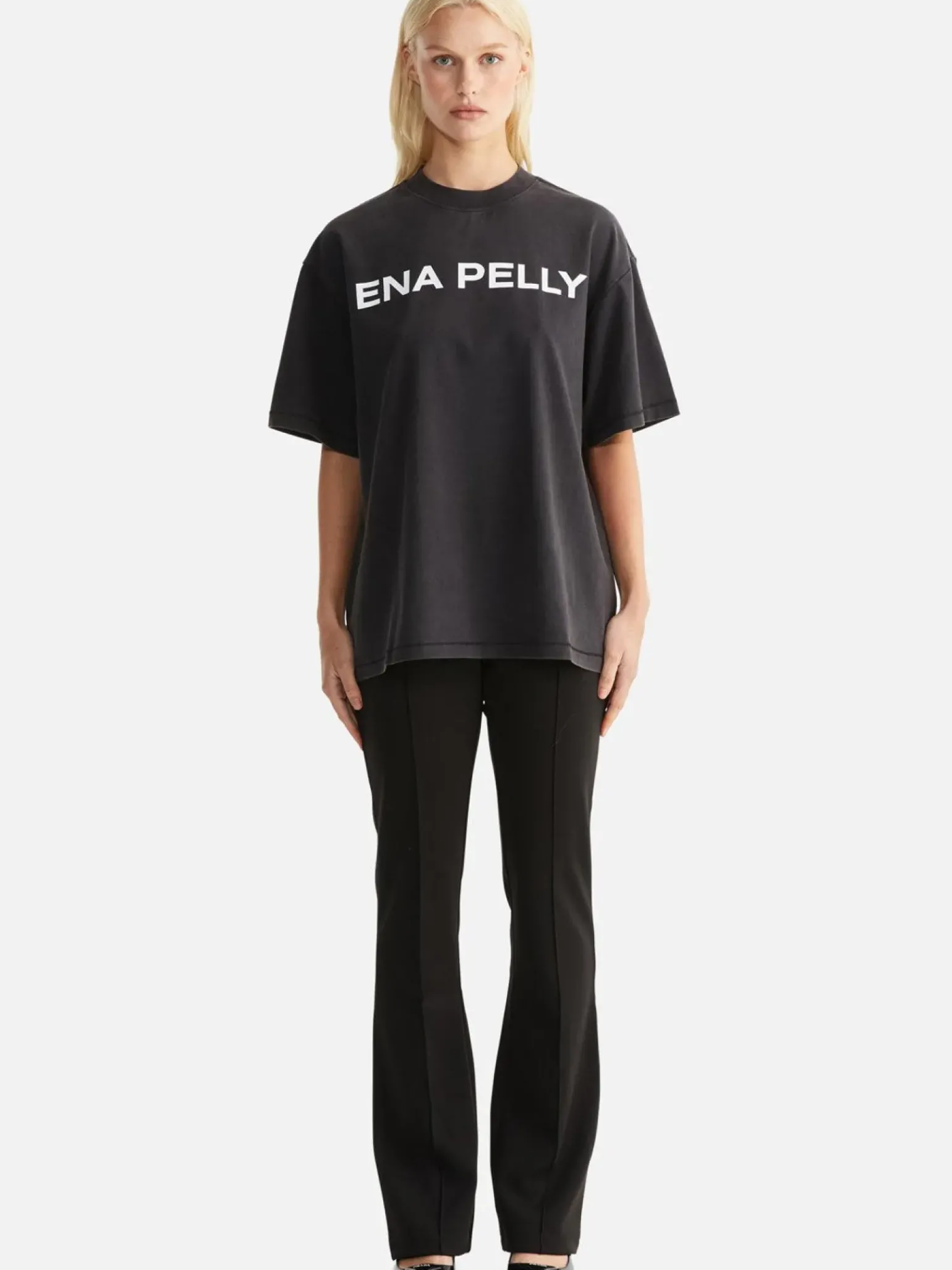 Ena Pelly Chloe Oversized Tee - Vintage Black