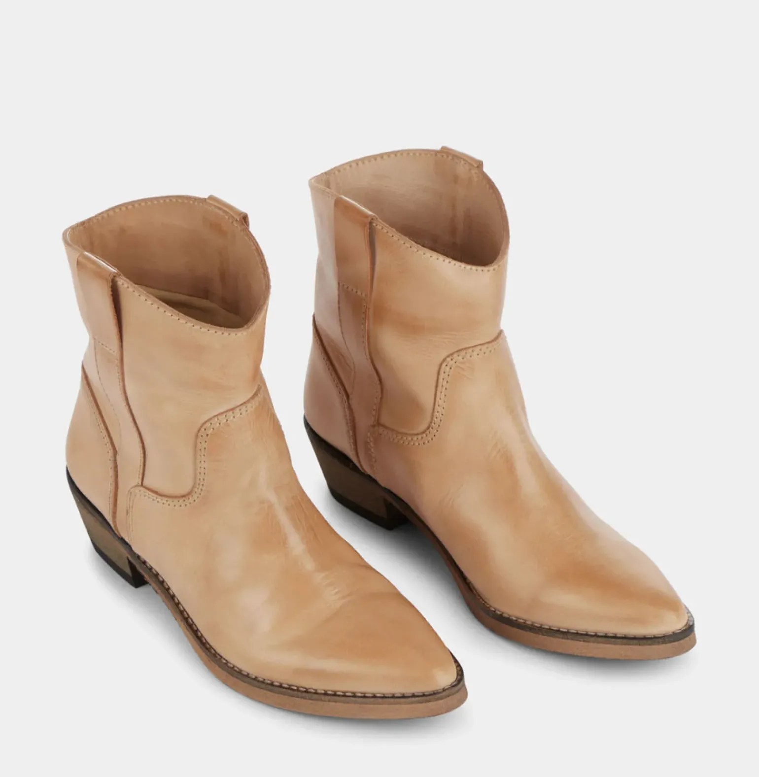 Ivylee Corrie Boot - Beige