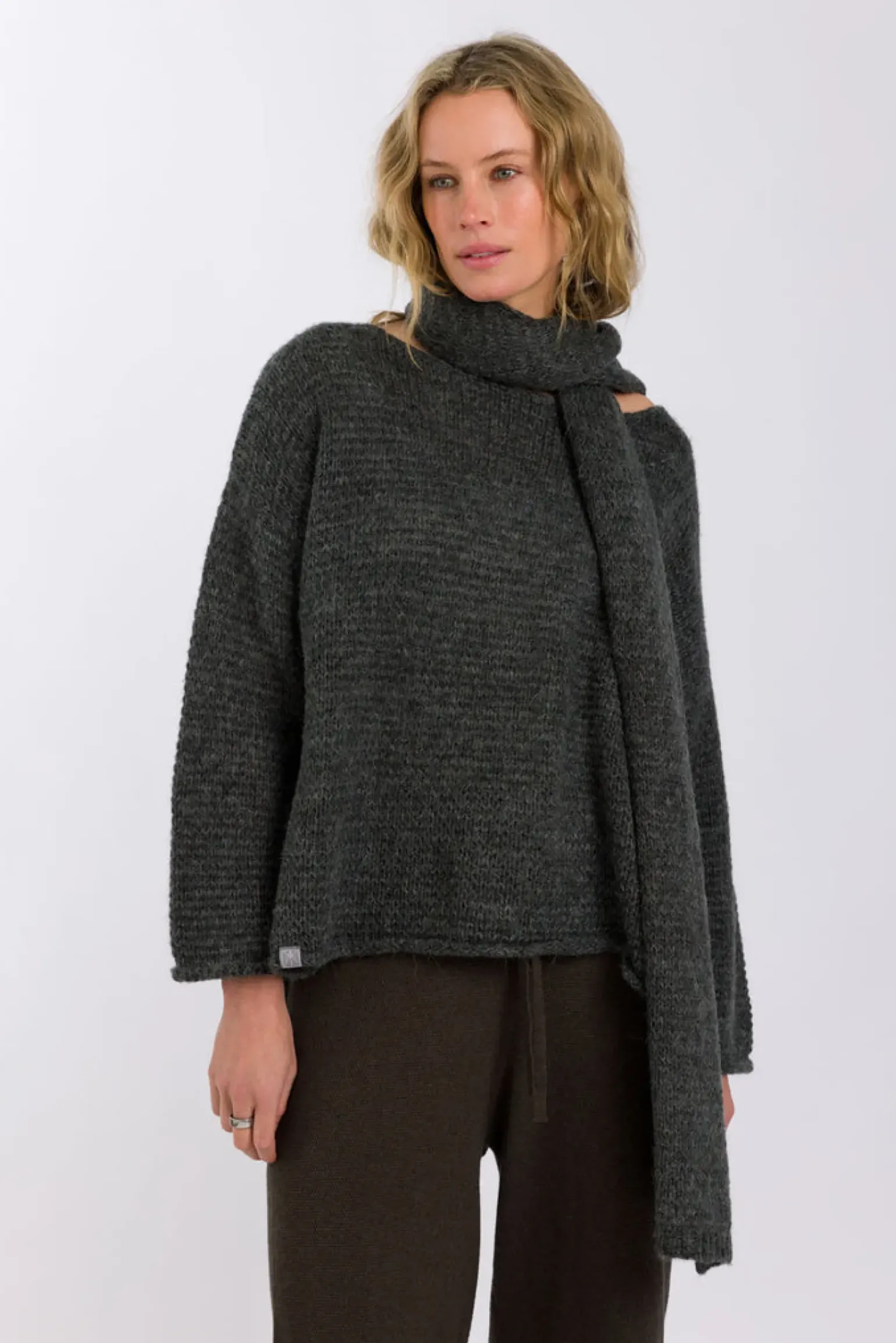 Talamaya Drift Airy Pullover - Heath Green