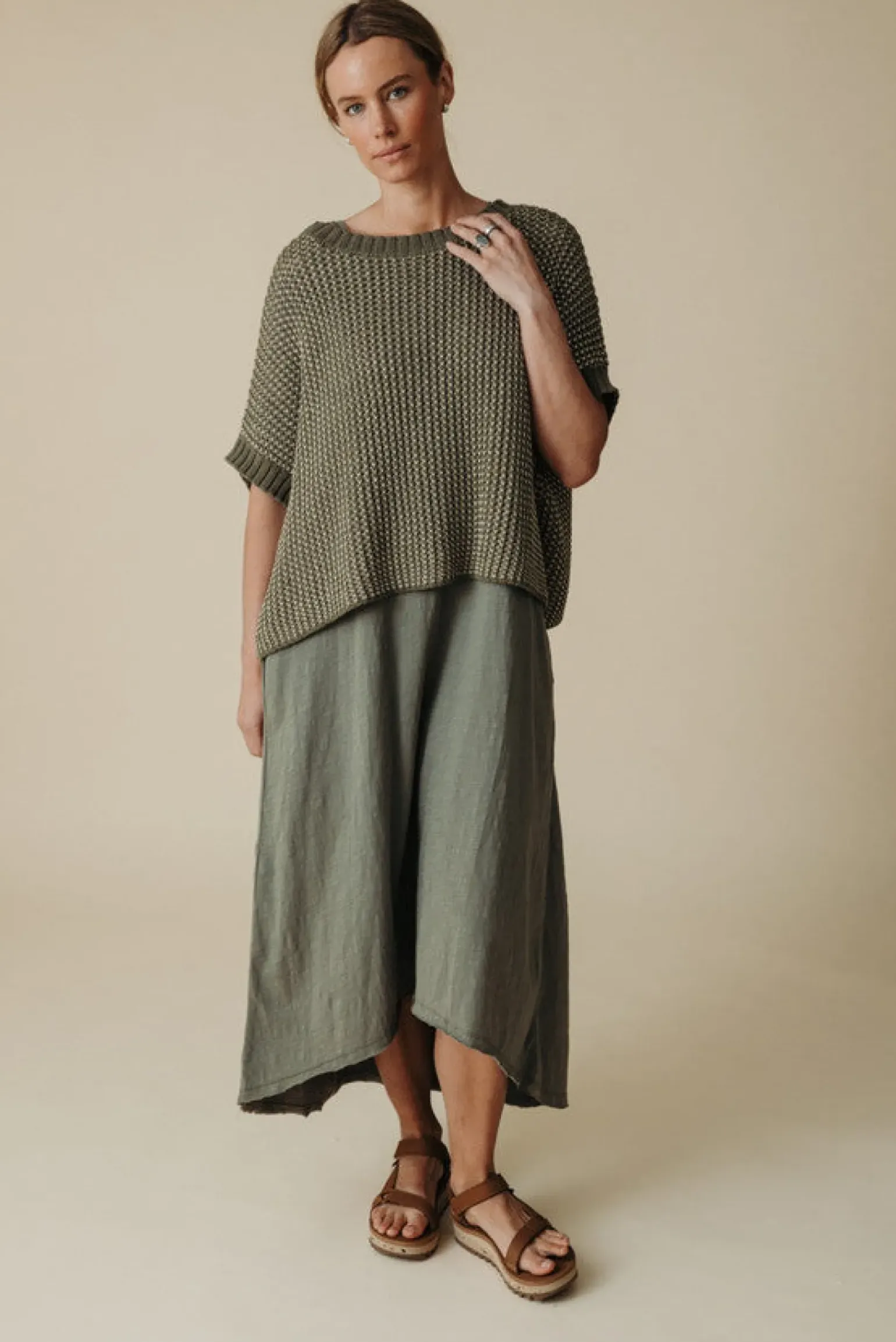 Talamaya Sunray Rib Crop Pullover - Dusty Olive
