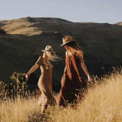 Will & Bear Anderson - Camel